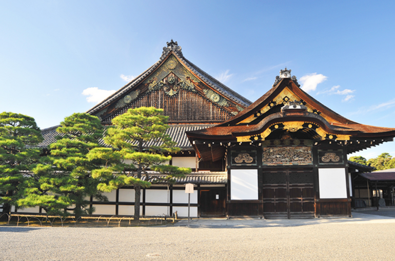 ninomaru_goden-768x432